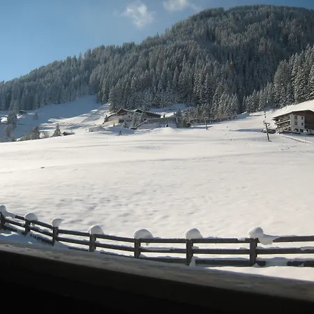 Hinteranger Тукс