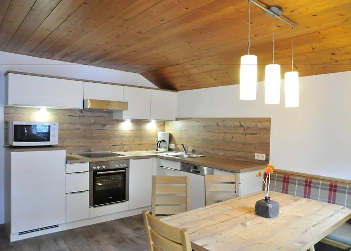 Hinteranger Lägenhet Tux