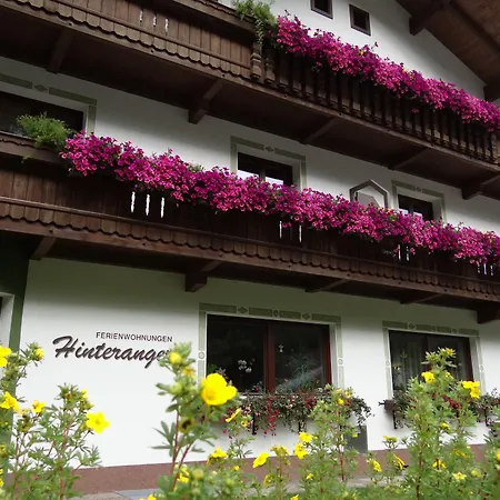 Hinteranger Apartman *