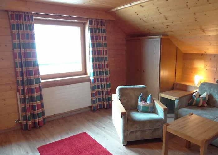 Hinteranger トゥクス